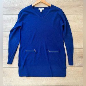 RALSEY blue long sleeve v-neck mini sweater dress with zipper pockets